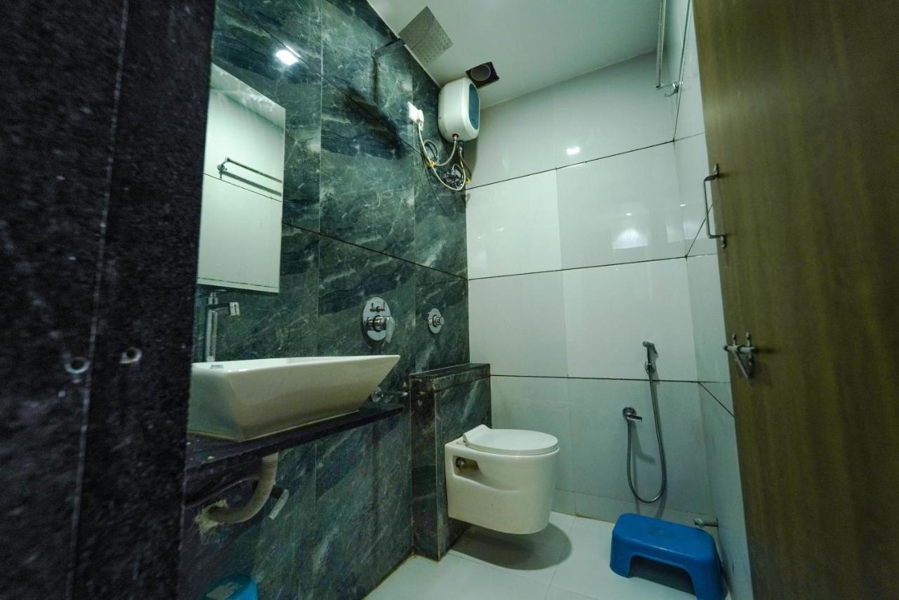 Hotel New Empire Ahmadábád Kültér fotó
