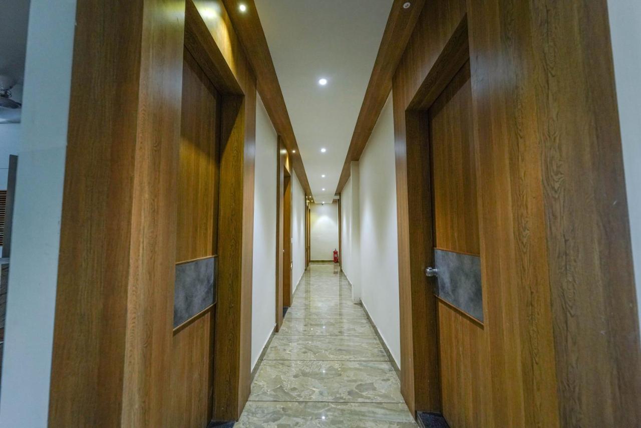 Hotel New Empire Ahmadábád Kültér fotó